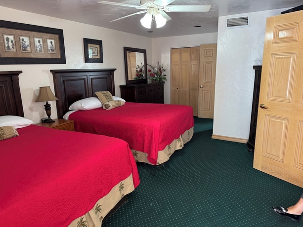 Imagen de la habitación del Hotel Sierra Suites. Foto 5