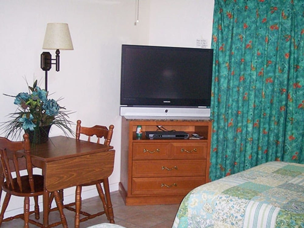 Imagen de la habitación del Hotel Sierra Suites. Foto 10