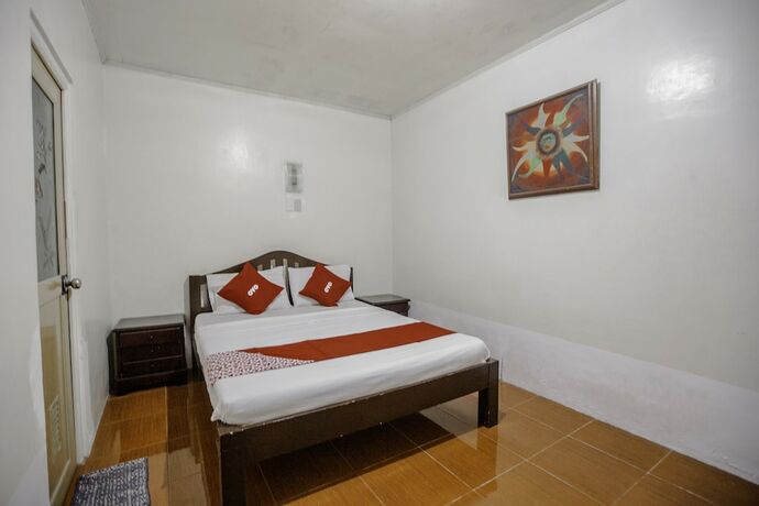 Imagen general del Hotel Sierra Traveller's Inn Holy Spirit. Foto 6