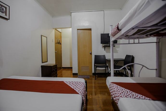 Imagen general del Hotel Sierra Traveller's Inn Holy Spirit. Foto 8
