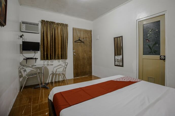 Imagen general del Hotel Sierra Traveller's Inn Holy Spirit. Foto 10