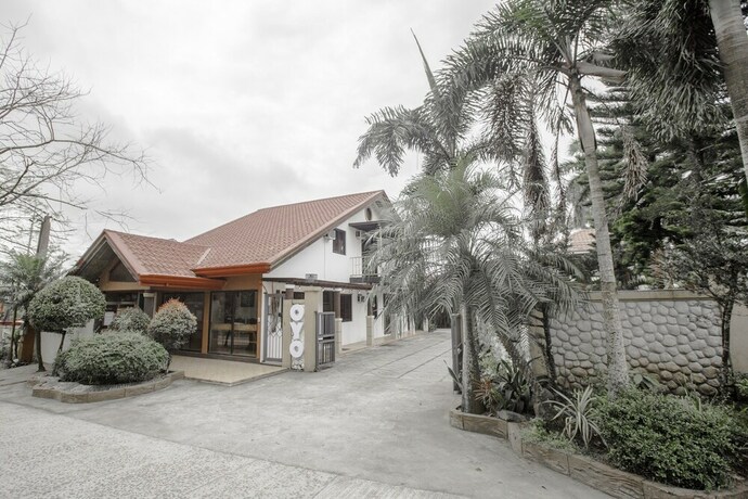 Imagen general del Hotel Sierra Traveller's Inn Holy Spirit. Foto 1