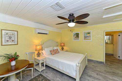 Imagen de la habitación del Hotel Siesta Key Palms Resort. Foto 2