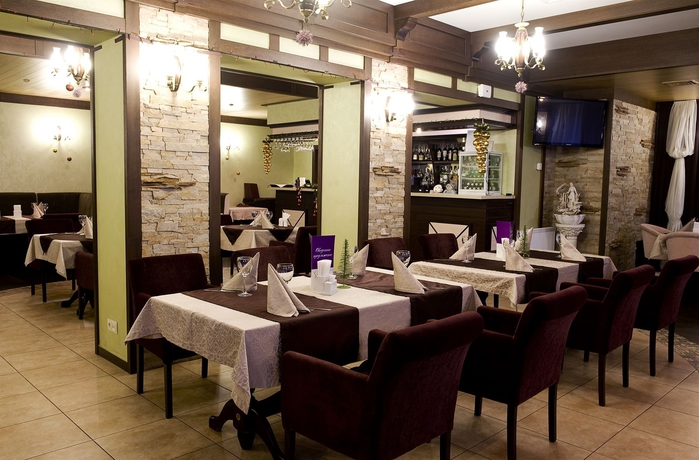 Imagen del bar/restaurante del Hotel Siesta, Kiev. Foto 5