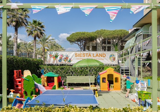 Imagen de los exteriores del Hotel Siesta, Lido Di Camaiore. Foto 16