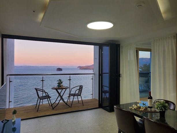 Imagen de los interiores del Hotel Siesta, Namhae-Gun. Foto 7