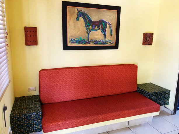 Imagen de la habitación del Hotel Siesta Suites Boutique. Foto 11