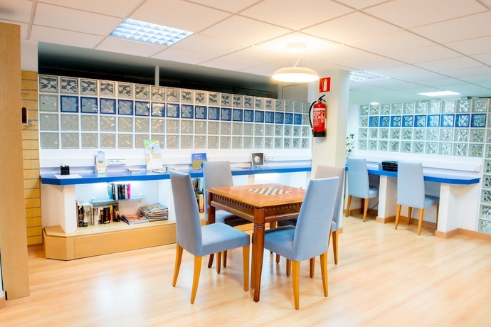 Imagen de los interiores del Hotel Siesta Suites. Foto 13