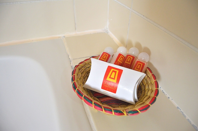 Imagen de la habitación del Hotel Siete Ventanas. Foto 8