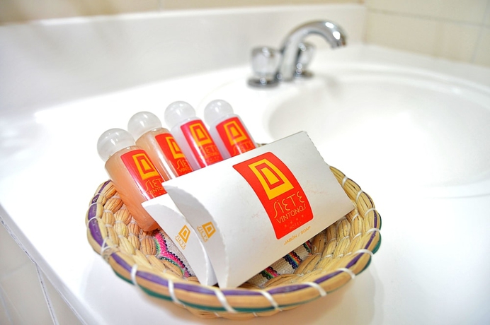 Imagen de la habitación del Hotel Siete Ventanas. Foto 14