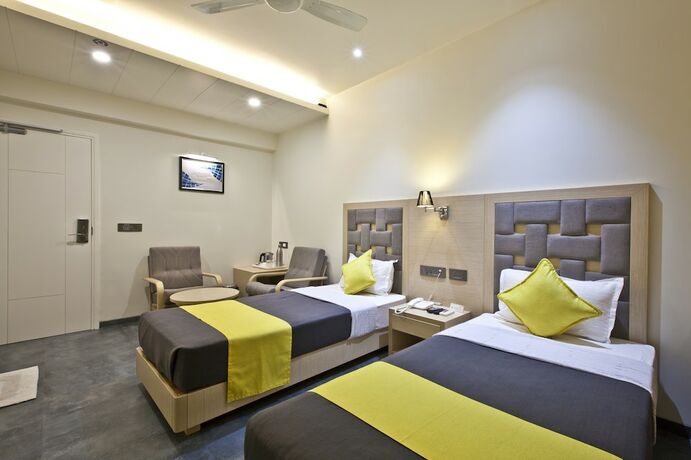 Imagen de la habitación del Hotel Sifat International. Foto 2