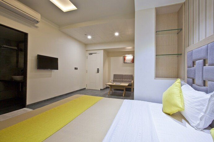 Imagen de la habitación del Hotel Sifat International. Foto 5