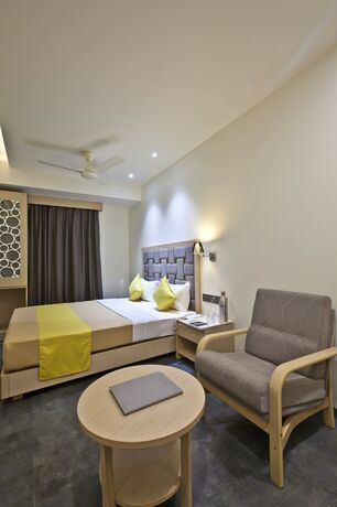 Imagen de la habitación del Hotel Sifat International. Foto 10