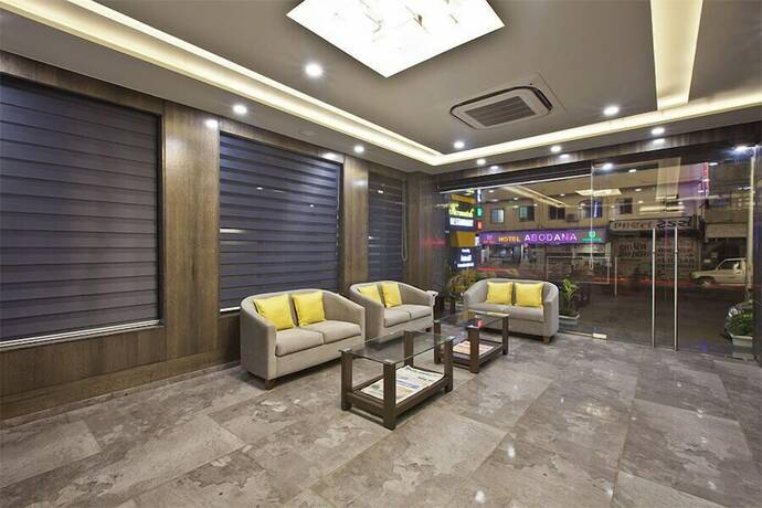 Imagen de los interiores del Hotel Sifat International. Foto 17