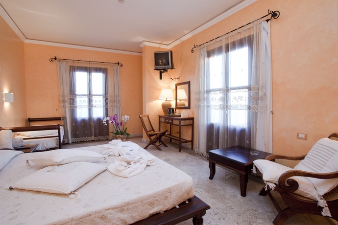 Imagen de la habitación del Hotel Sighientu Resort. Foto 3