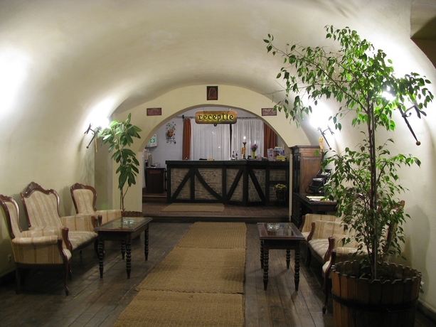 Imagen de los interiores del Hotel Sighisoara. Foto 15
