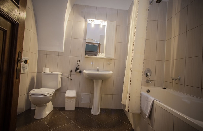 Imagen de la habitación del Hotel Sighisoara. Foto 12