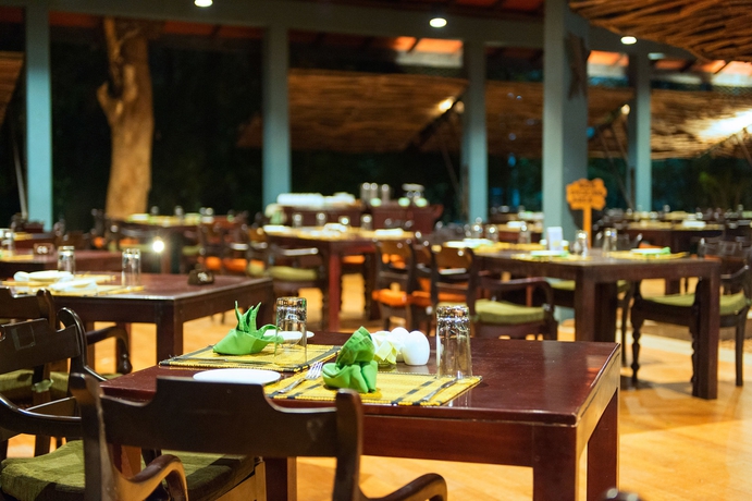 Imagen del bar/restaurante del Hotel Sigiriya. Foto 3