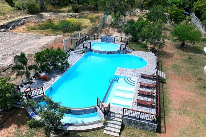 Imagen de la piscina del Hotel Sigiriya Kingdom Gate. Foto 16