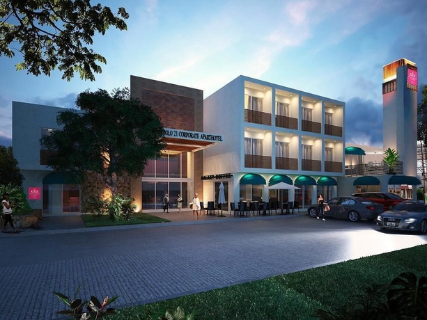 Imagen de los exteriores del Hotel Siglo 21 Merida. Foto 10