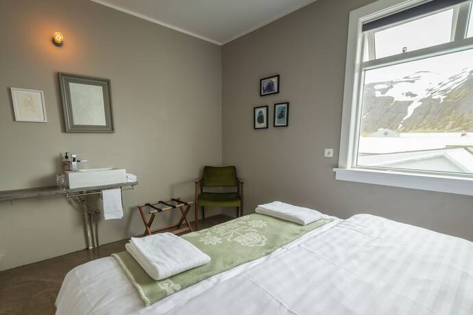 Imagen de la habitación del Hotel Siglunes. Foto 20