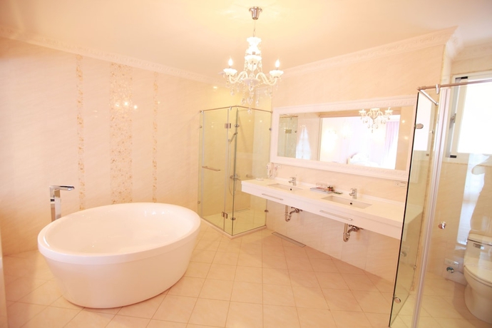 Imagen de la habitación del Hotel Sigma Castle. Foto 16