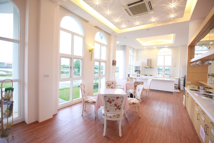 Imagen del bar/restaurante del Hotel Sigma Castle. Foto 5