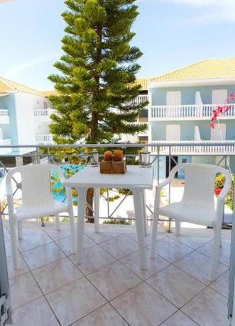 Imagen de la habitación del Hotel Sigma. Foto 9