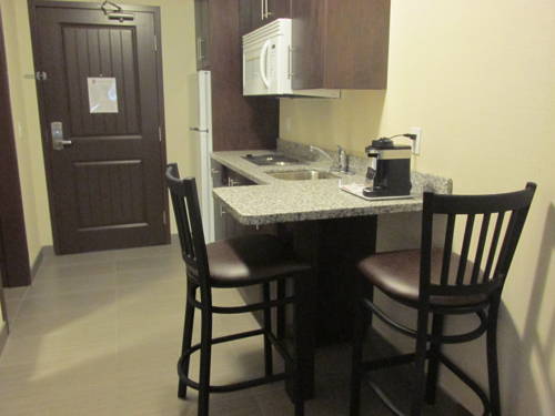 Imagen general del Hotel Sigma Inn and Suites Melville. Foto 1
