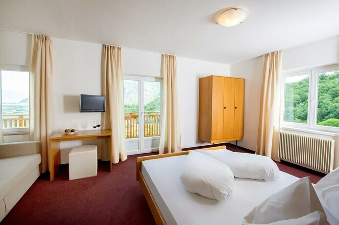 Imagen de la habitación del Hotel Sigmundskron. Foto 22