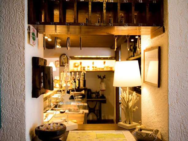 Imagen de los interiores del Hotel Signal. Foto 16