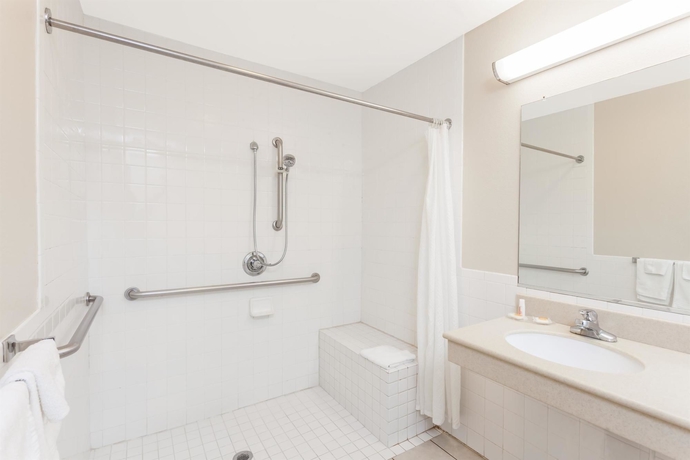 Imagen de la habitación del Hotel Signature Anaheim Maingate. Foto 8