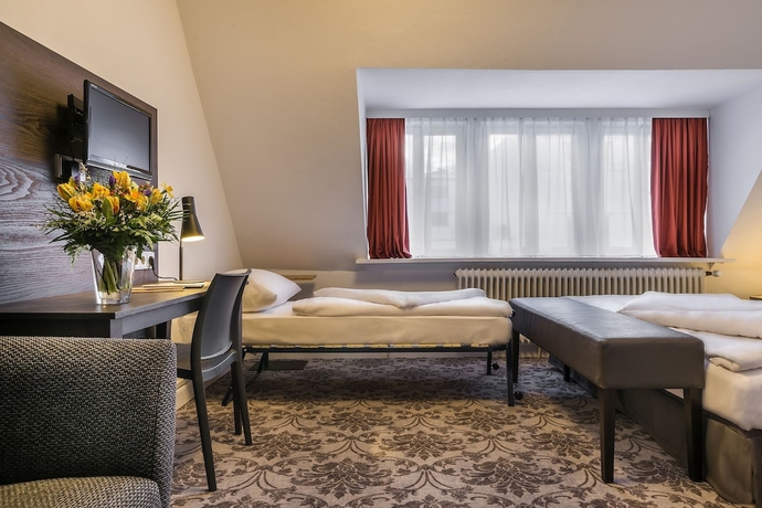 Imagen de la habitación del Hotel Signature Astoria Hamburg. Foto 3