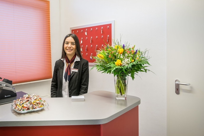 Imagen de los interiores del Hotel Signature Astoria Hamburg. Foto 17