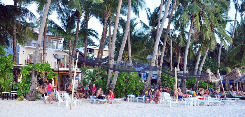 Imagen de los exteriores del Hotel Signature Boracay South Beach. Foto 10