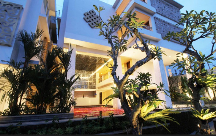 Imagen general del Hotel Signature Hotel Bali. Foto 2