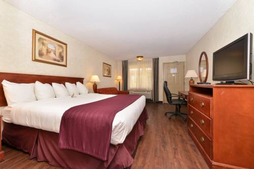 Imagen de la habitación del Hotel Signature Indio I-10 Coachella Valley by Sonesta. Foto 5