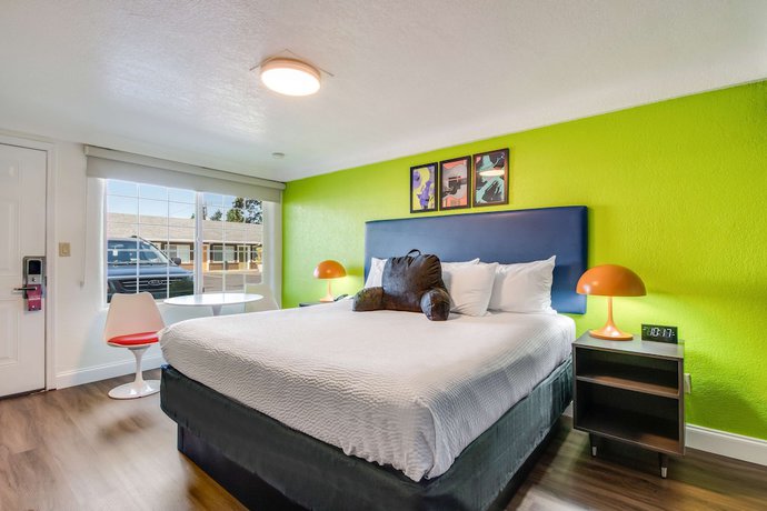Imagen de la habitación del Hotel Signature Inn Eugene. Foto 3