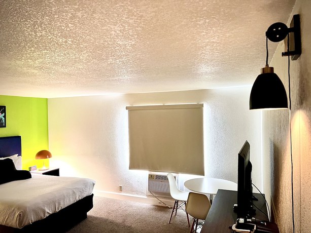 Imagen de la habitación del Hotel Signature Inn Eugene. Foto 6