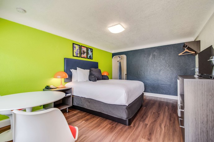 Imagen de la habitación del Hotel Signature Inn Eugene. Foto 11