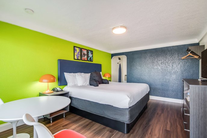 Imagen de la habitación del Hotel Signature Inn Eugene. Foto 14