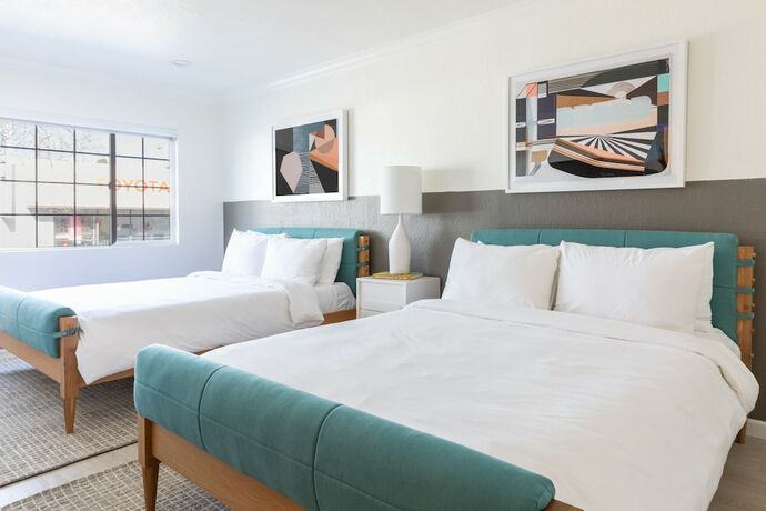 Imagen de la habitación del Hotel Signature Inn Oakland. Foto 6