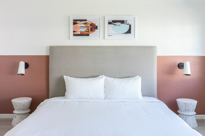 Imagen de la habitación del Hotel Signature Inn Oakland. Foto 8