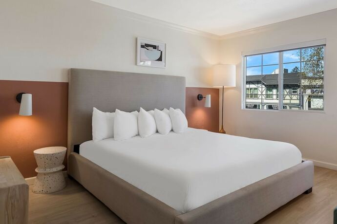 Imagen de la habitación del Hotel Signature Inn Oakland. Foto 12