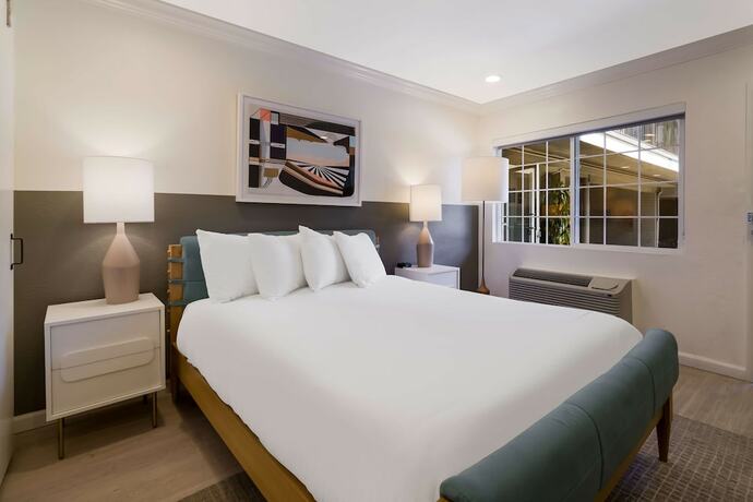 Imagen de la habitación del Hotel Signature Inn Oakland. Foto 13