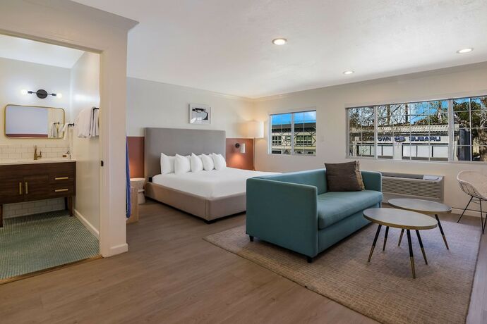 Imagen de la habitación del Hotel Signature Inn Oakland. Foto 18