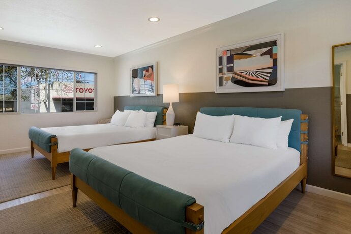 Imagen de la habitación del Hotel Signature Inn Oakland. Foto 20