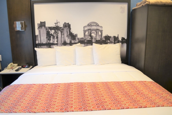 Imagen de la habitación del Hotel Signature Inn San Francisco Marina District. Foto 9