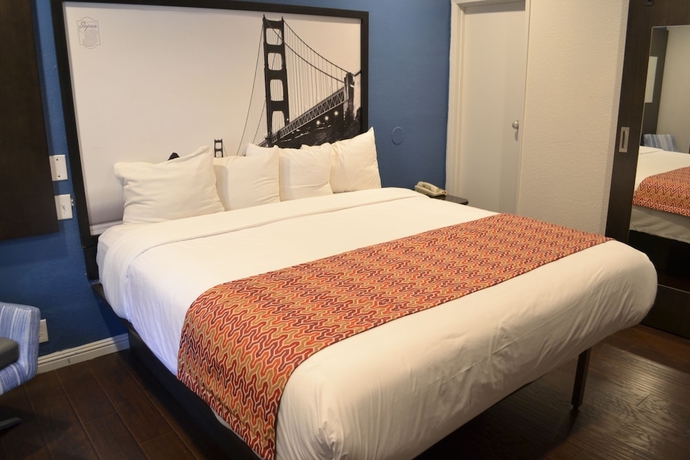 Imagen de la habitación del Hotel Signature Inn San Francisco Marina District. Foto 12