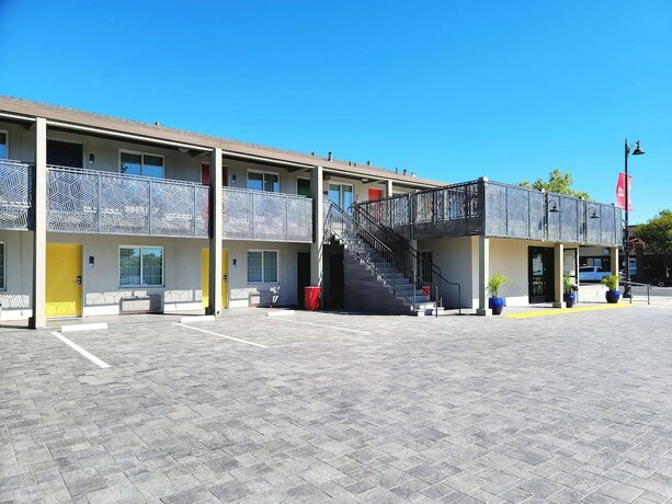 Imagen general del Hotel Signature Inn Santa Clara. Foto 4